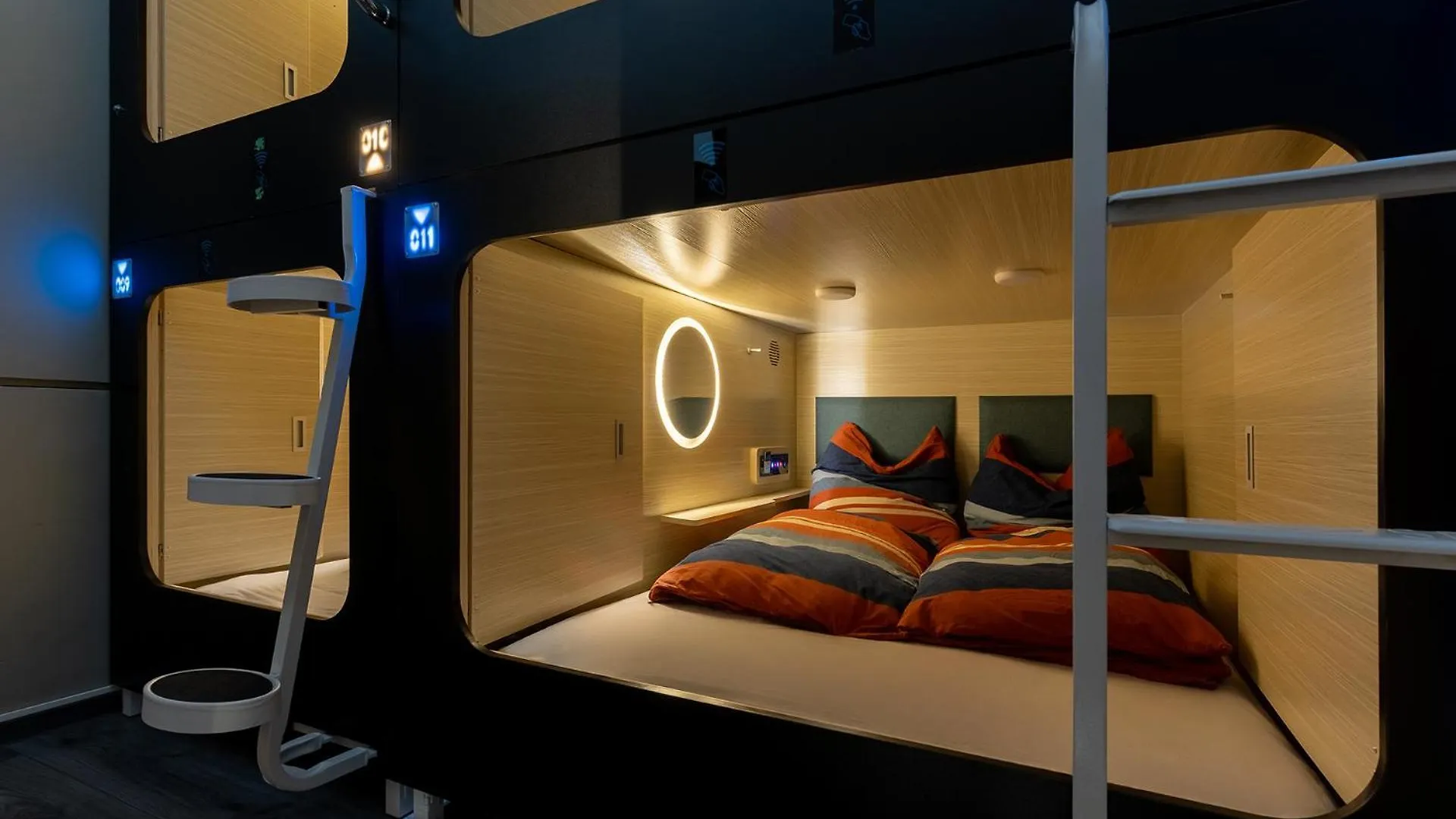 Hotel Mue Cubes à Gundelfingen  Hôtel capsule Gundelfingen (Breisgau)